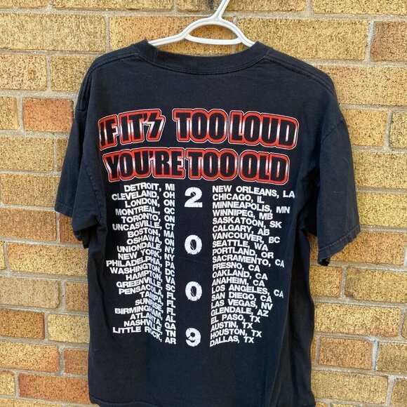 RARE 2009 Kiss Concert Band T Shirt 'If its too loud youre too old' Large - Picture 5 of 5